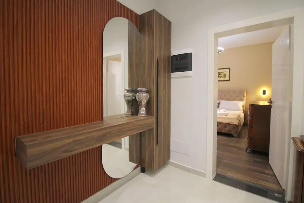 Deluxe Apartment Saranda